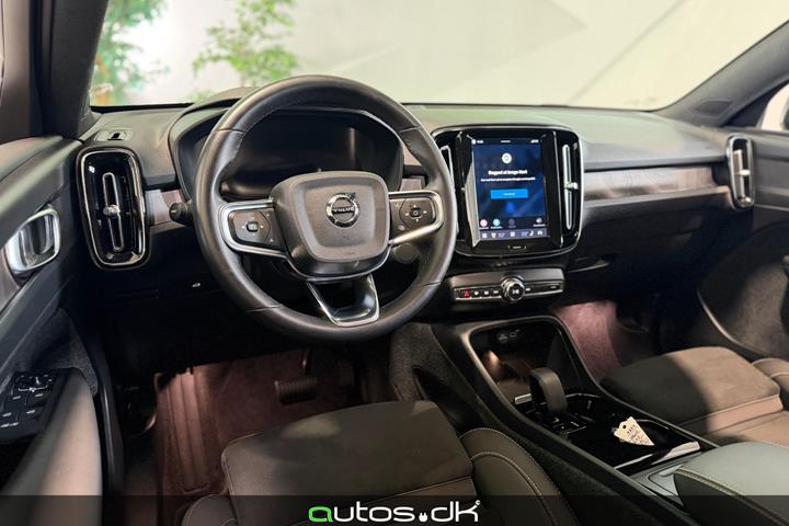 Sort Volvo C40 fra 2024