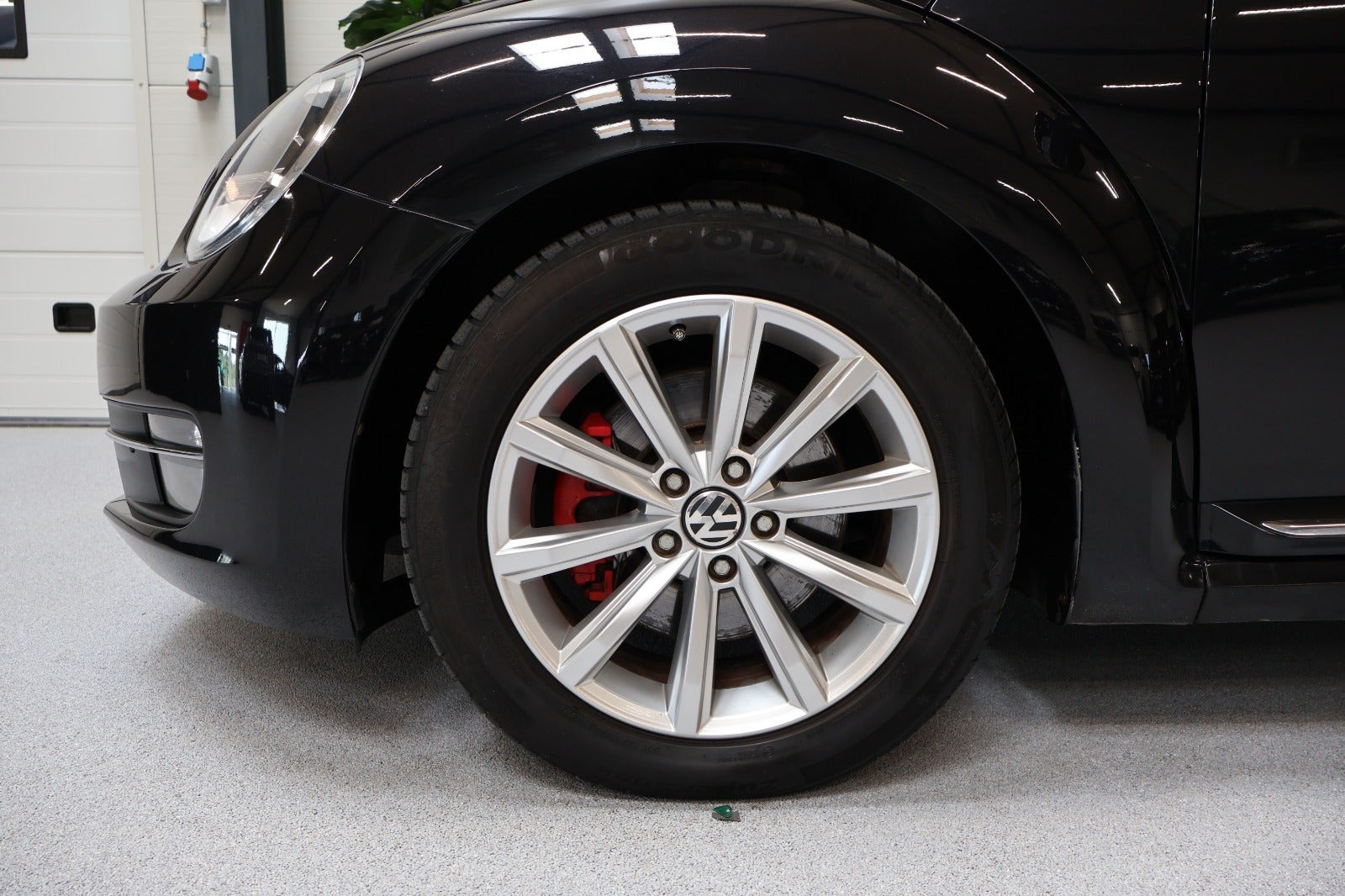 Sort VW The Beetle fra 2012