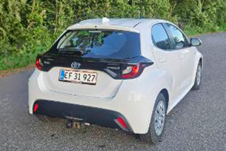 Hvid Toyota Yaris fra 2020