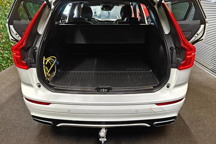 undefined Volvo XC60 fra 2020