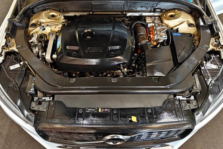 undefined Volvo XC60 fra 2020