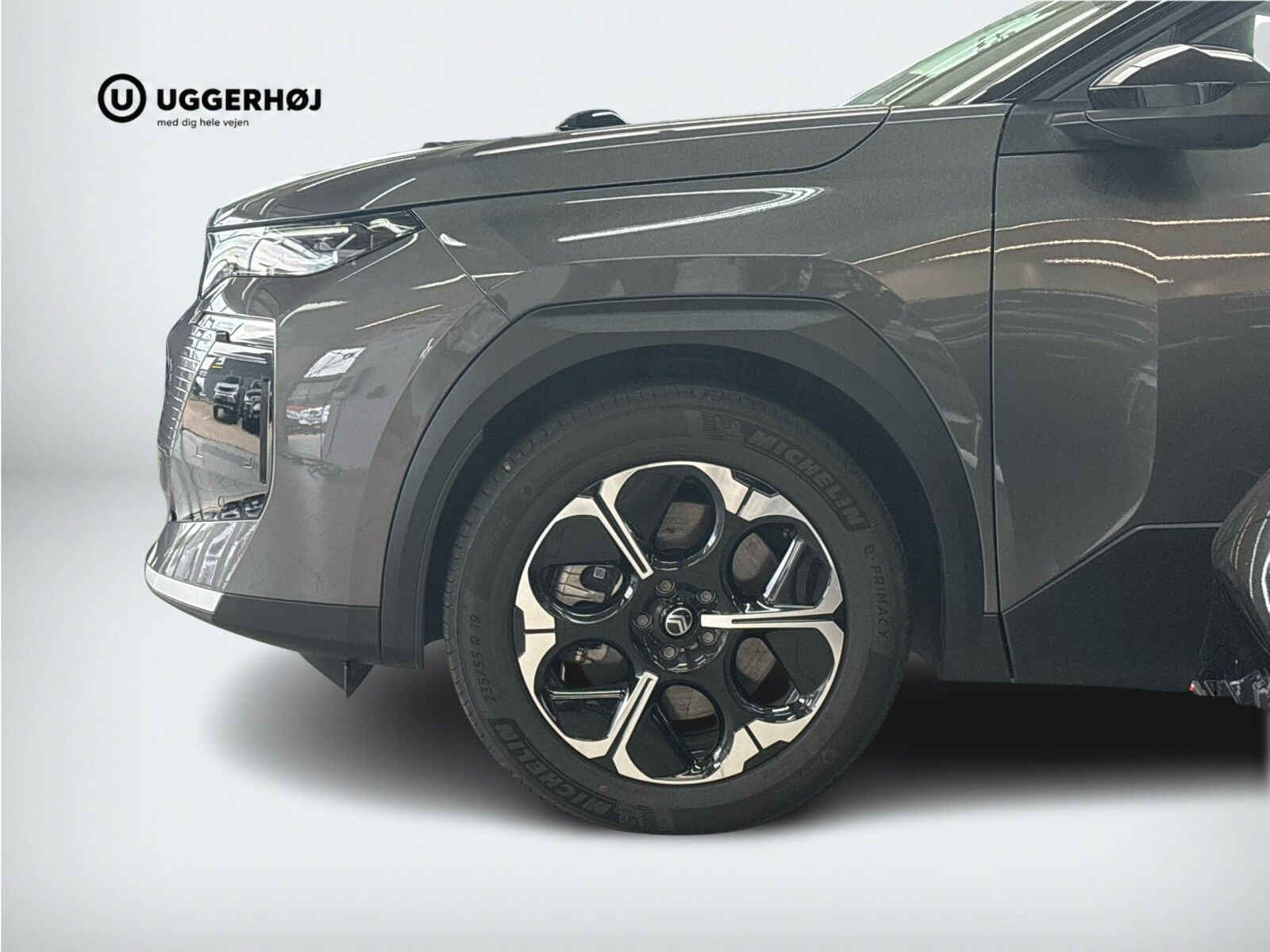 Grå Citroën ë-C5 Aircross fra 2025