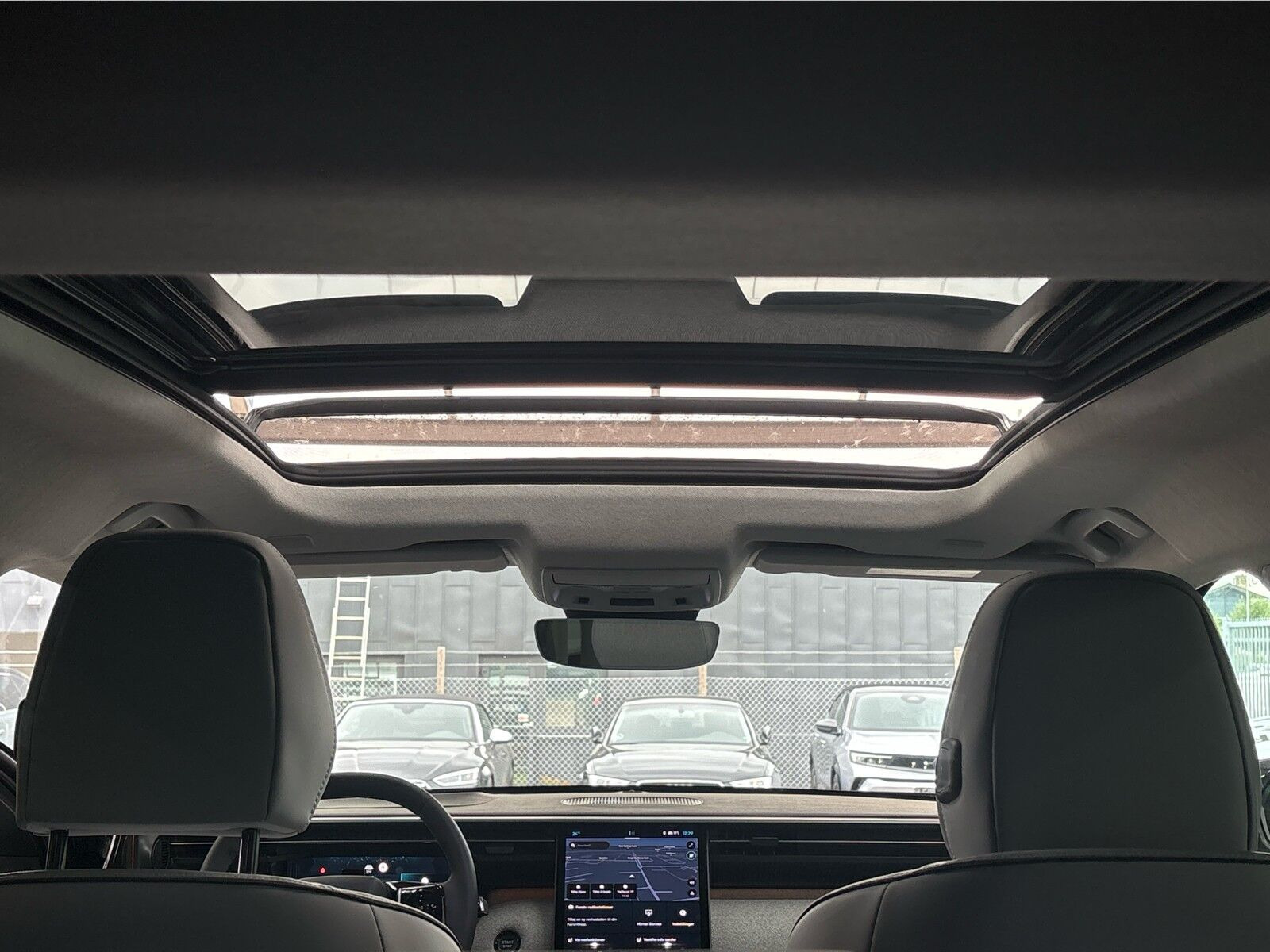 Grå Citroën ë-C5 Aircross fra 2025