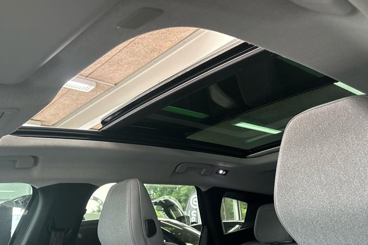 Grå Citroën ë-C5 Aircross fra 2025