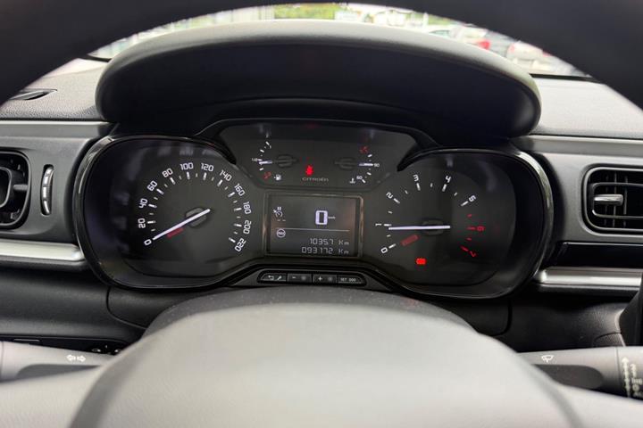 Grå Citroën C3 fra 2018