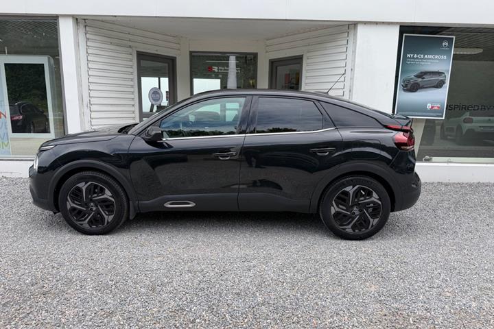 Sort Citroën C4 fra 2021