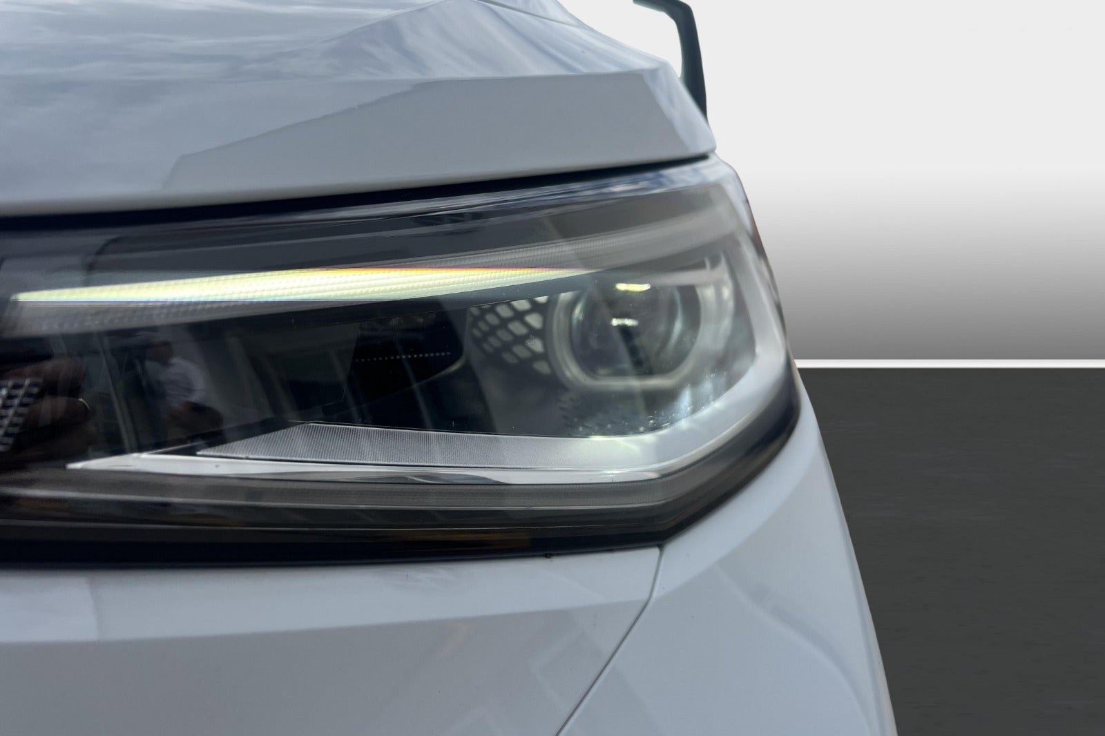 Hvid VW ID.4 fra 2023