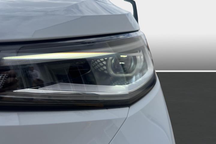 Hvid VW ID.4 fra 2023