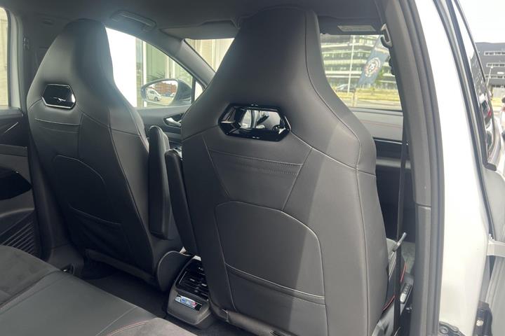 Hvid VW ID.4 fra 2023