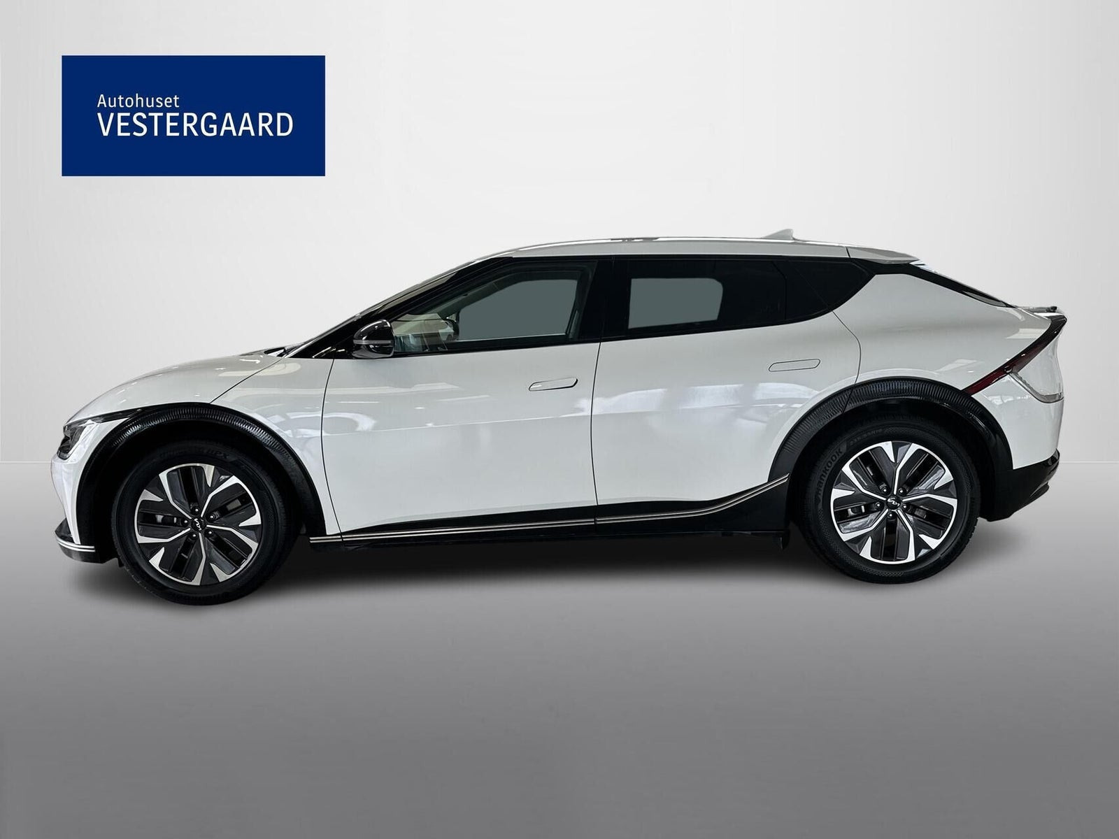 Beige Kia EV6 fra 2024