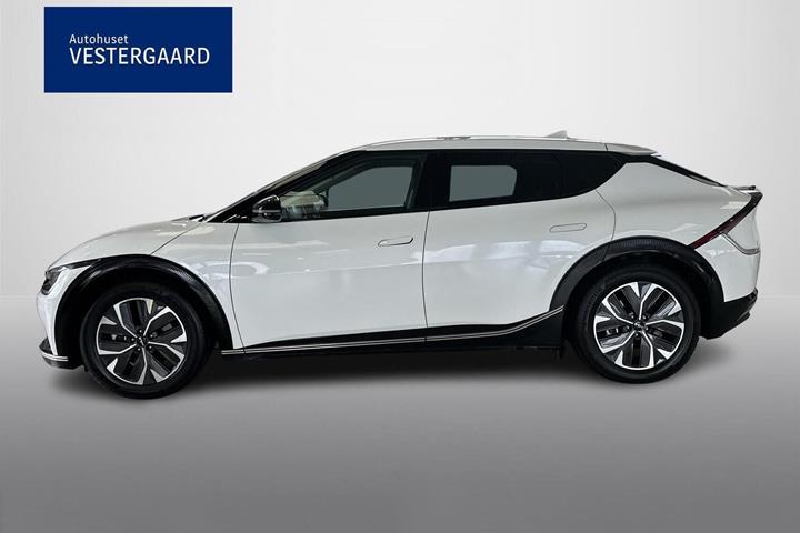 Beige Kia EV6 fra 2024