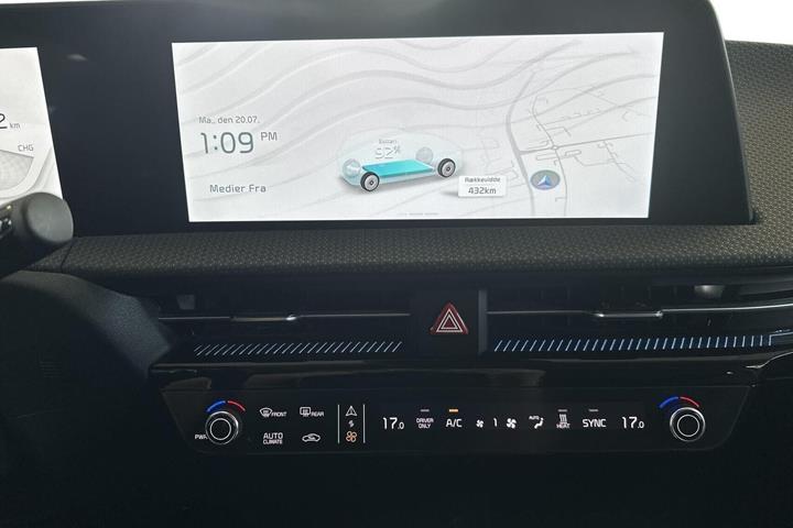 Beige Kia EV6 fra 2024