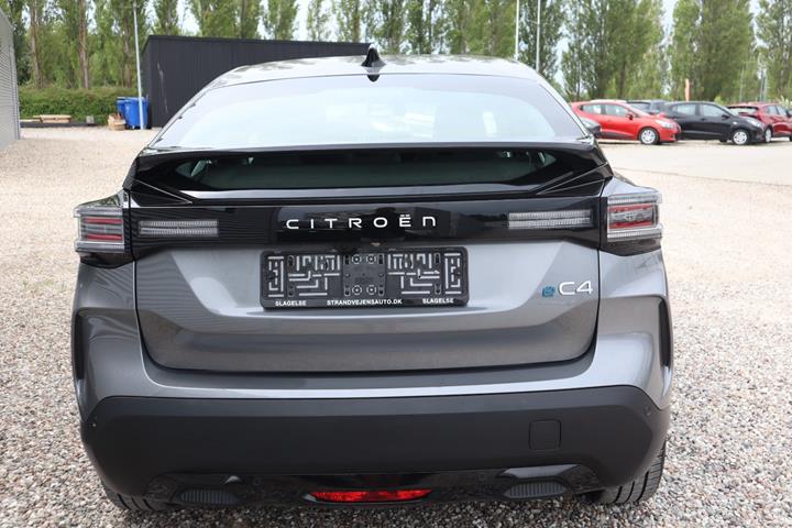 Grå Citroën ë-C4 fra 2025