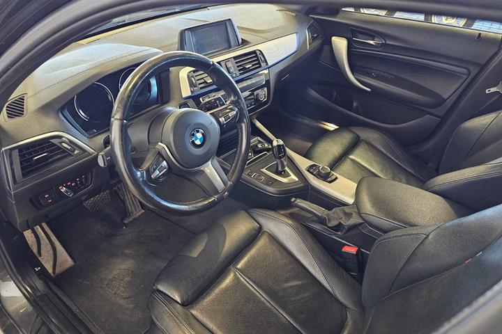 undefined BMW 118i fra 2018