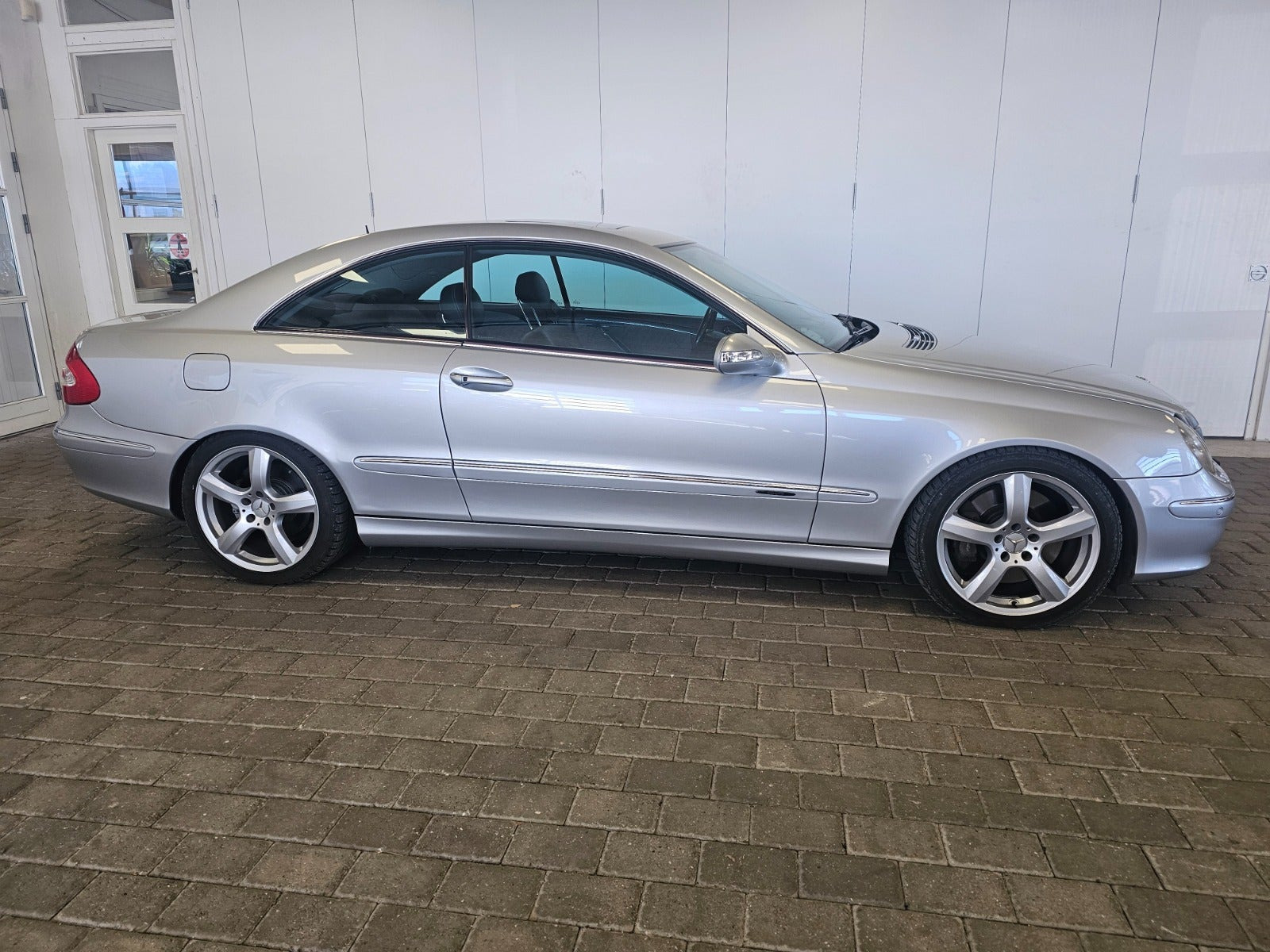 undefined Mercedes CLK500 fra 2002