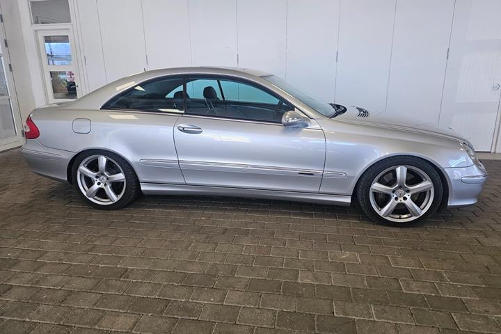 undefined Mercedes CLK500 fra 2002