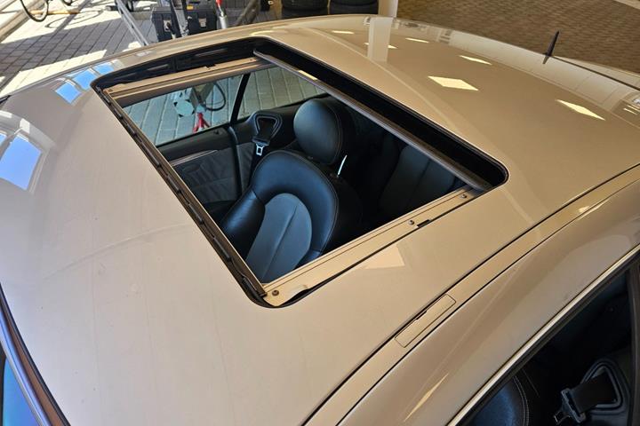 undefined Mercedes CLK500 fra 2002