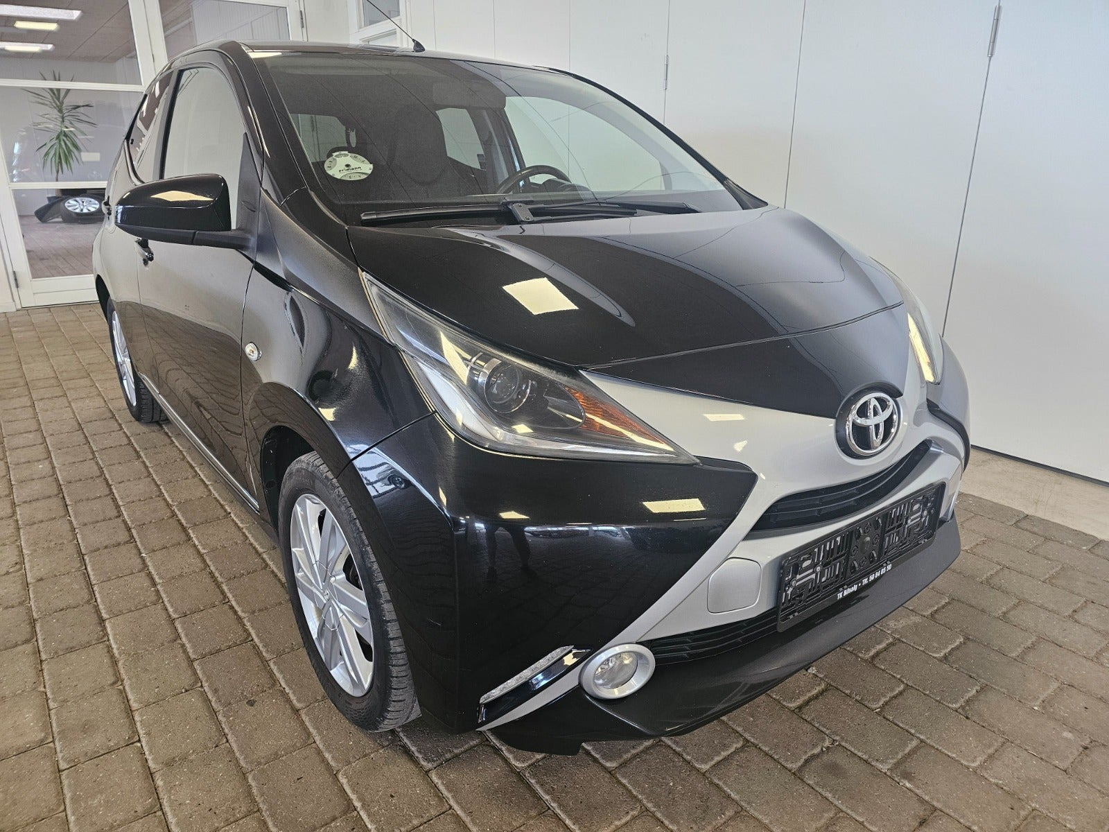 Toyota Aygo 1,0 VVT-i x-black