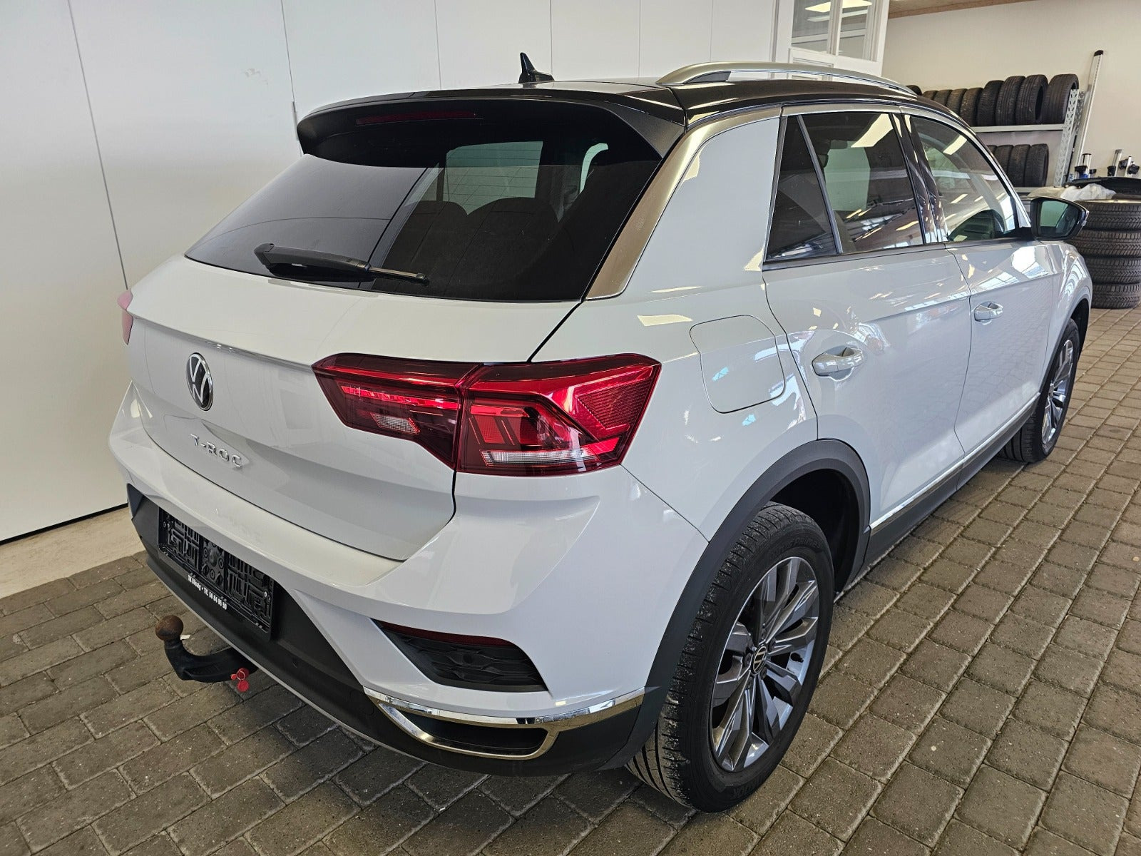 Hvid VW T-Roc fra 2022