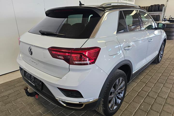 Hvid VW T-Roc fra 2022