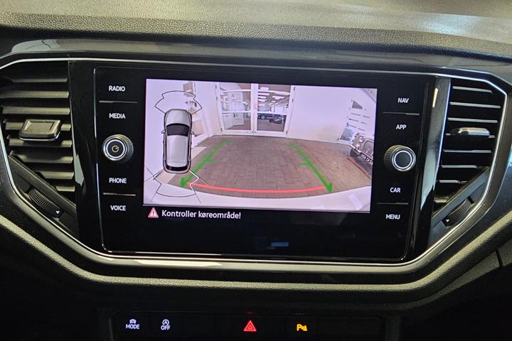 Hvid VW T-Roc fra 2022