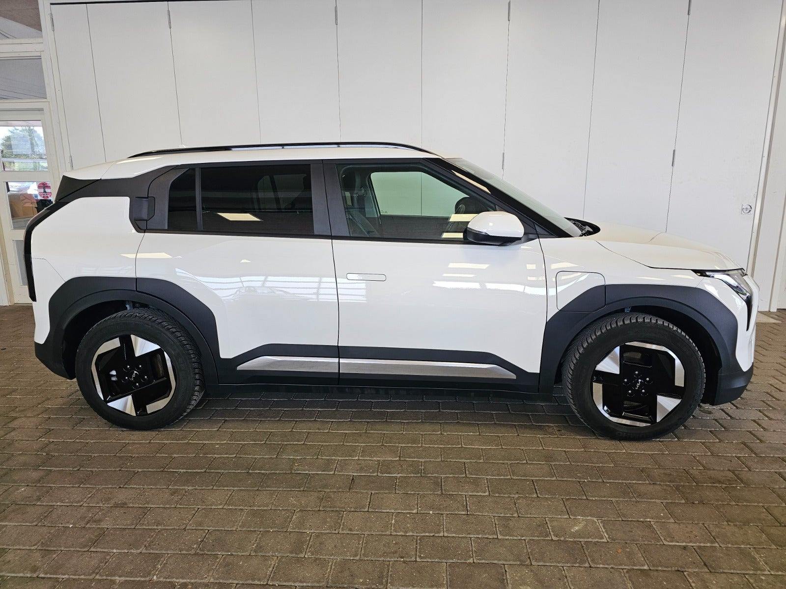 Hvid Kia EV3 fra 2025