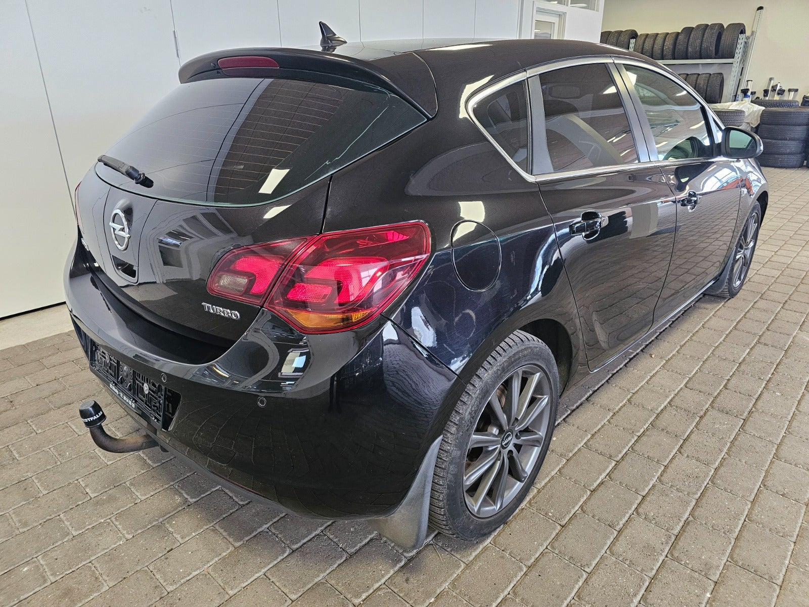 undefined Opel Astra fra 2009