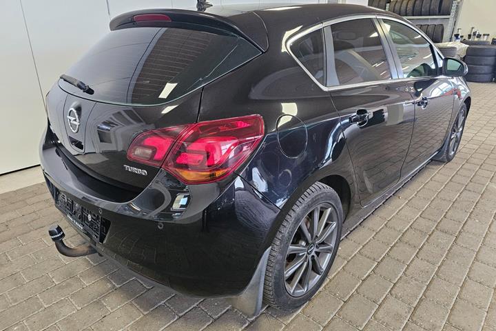 undefined Opel Astra fra 2009