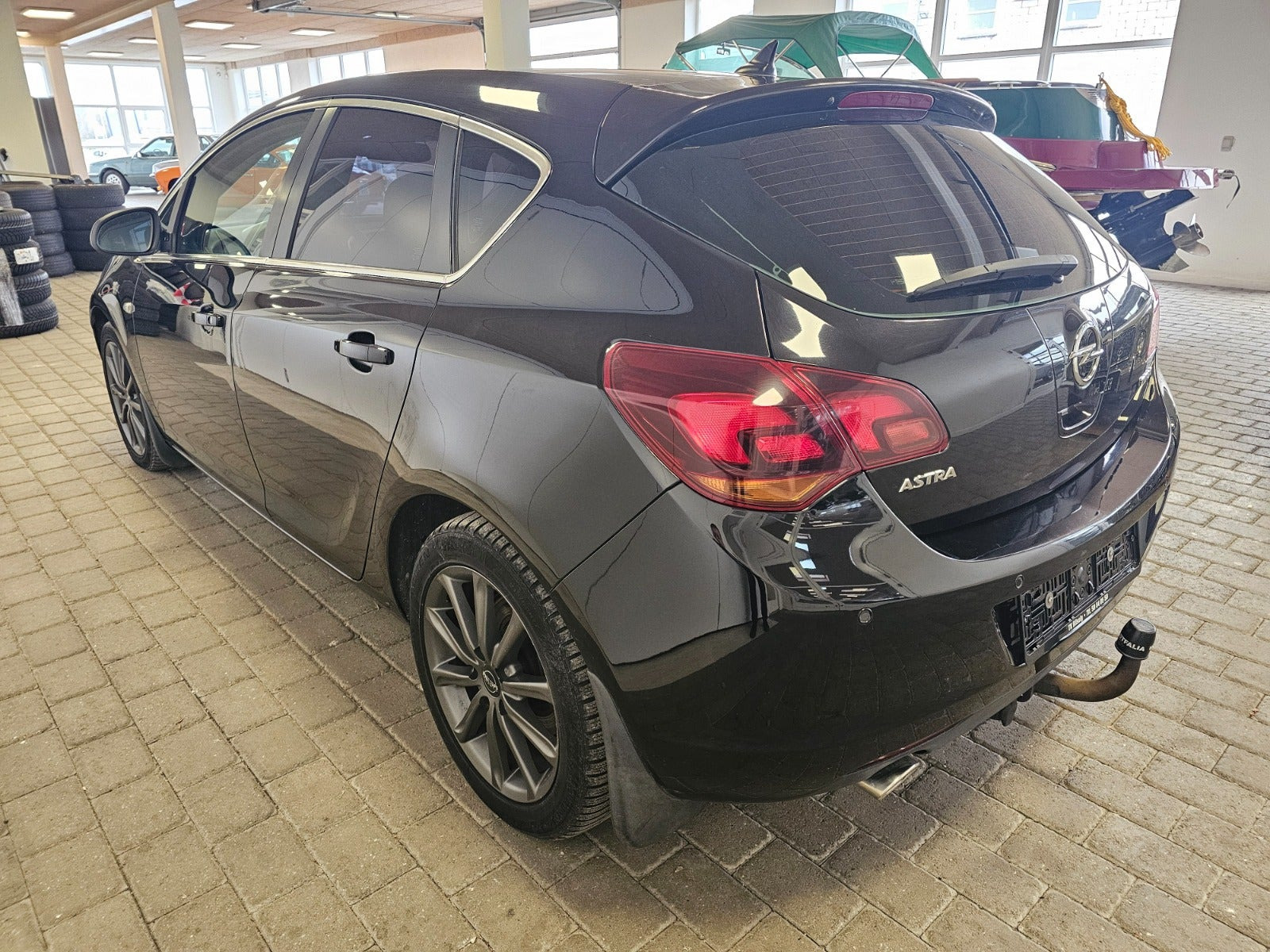 undefined Opel Astra fra 2009