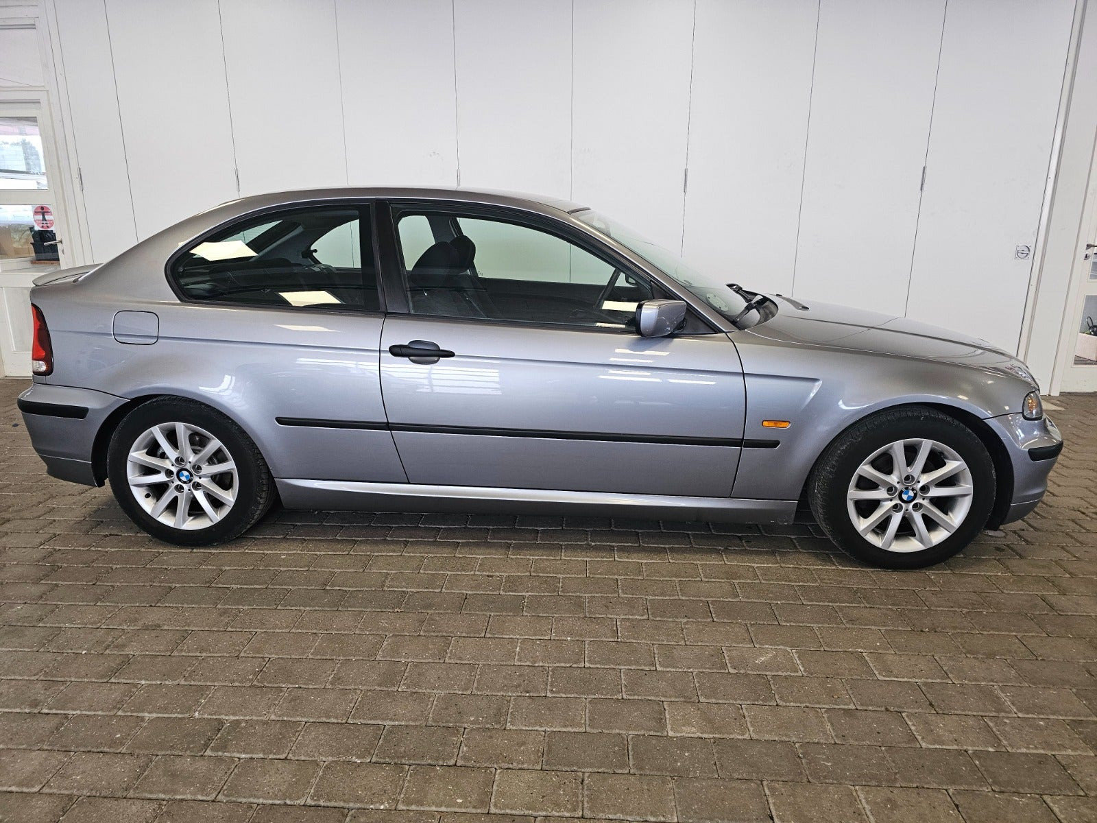 undefined BMW 316Ti fra 2005
