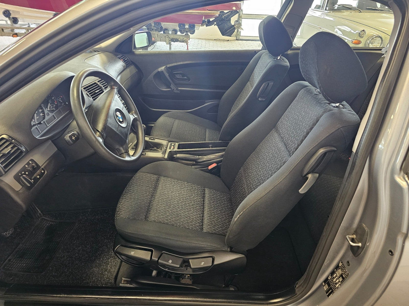 undefined BMW 316Ti fra 2005