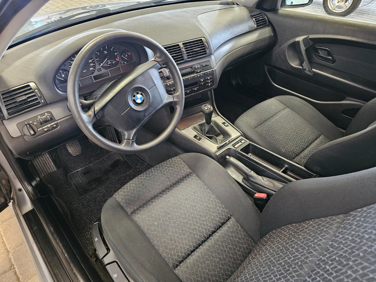 BMW 316ti Compact Manual, 116hp, 2005