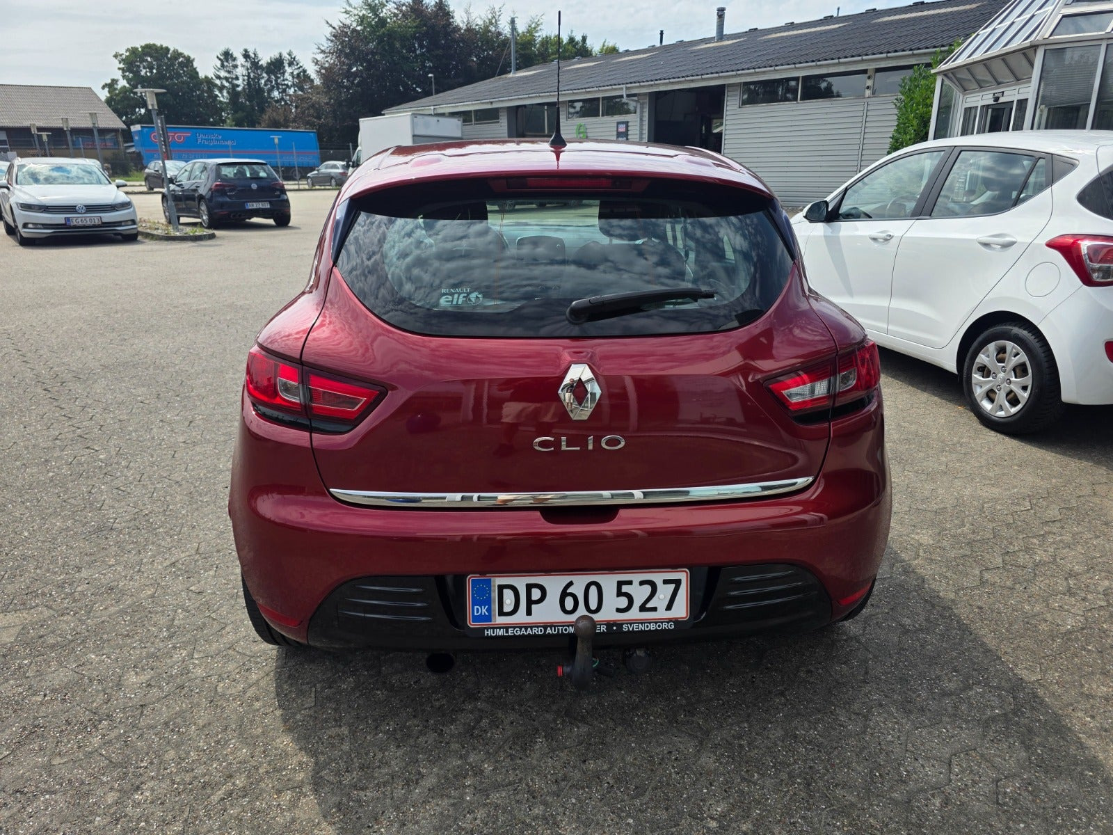 Rød Renault Clio IV fra 2018