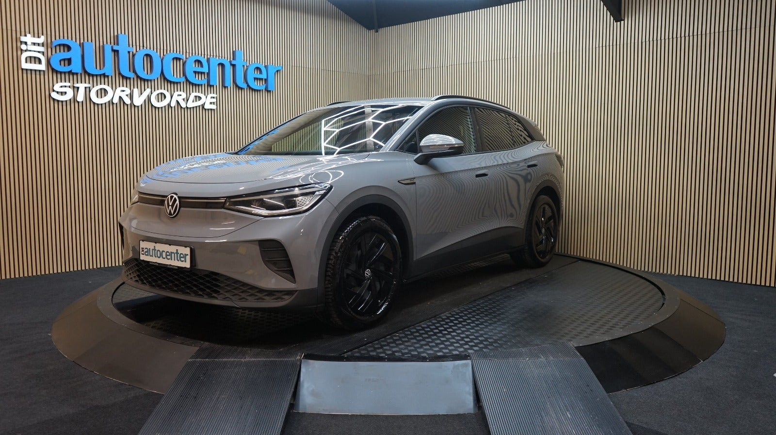 Grå VW ID.4 fra 2021