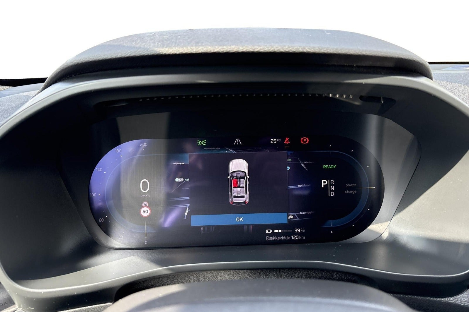 Sort Volvo XC40 fra 2022