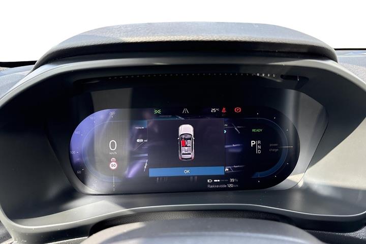 Sort Volvo XC40 fra 2022