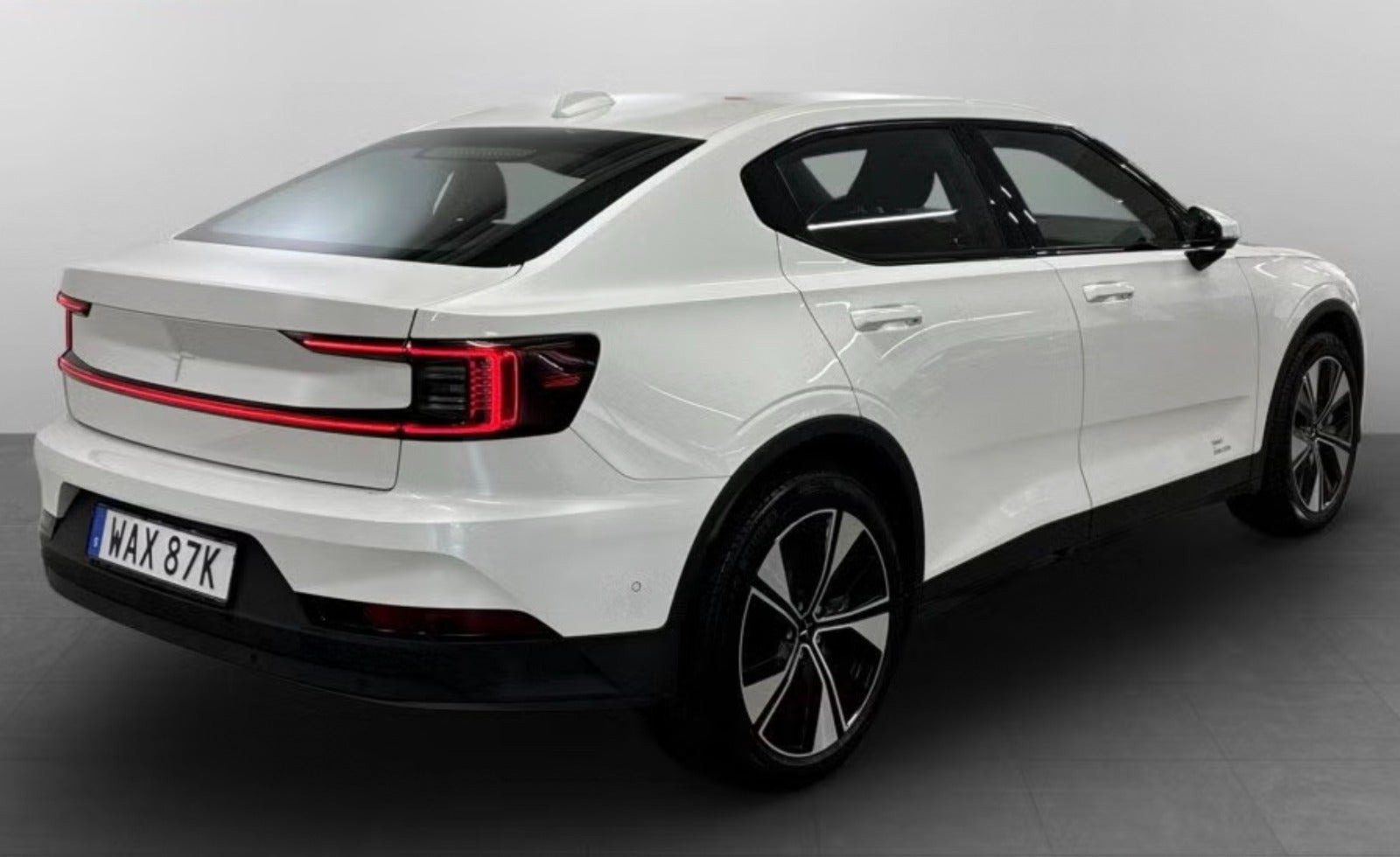Hvid Polestar 2 fra 2024