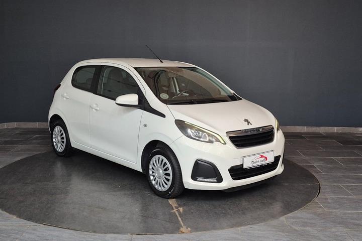 Hvid Peugeot 108 fra 2014