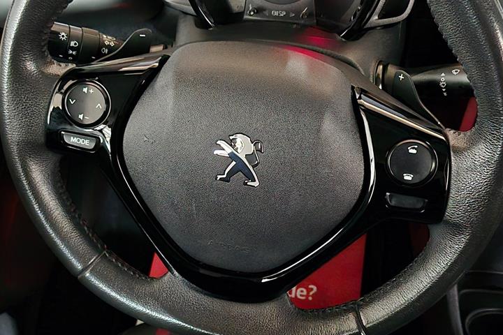 Hvid Peugeot 108 fra 2014