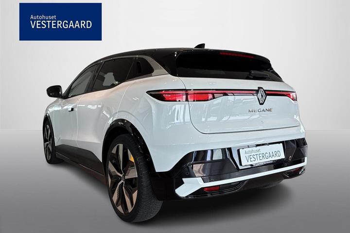 Hvid Renault Megane E-Tech fra 2023