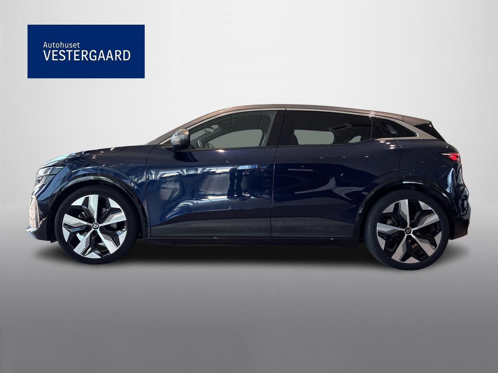 Blå Renault Megane E-Tech fra 2022