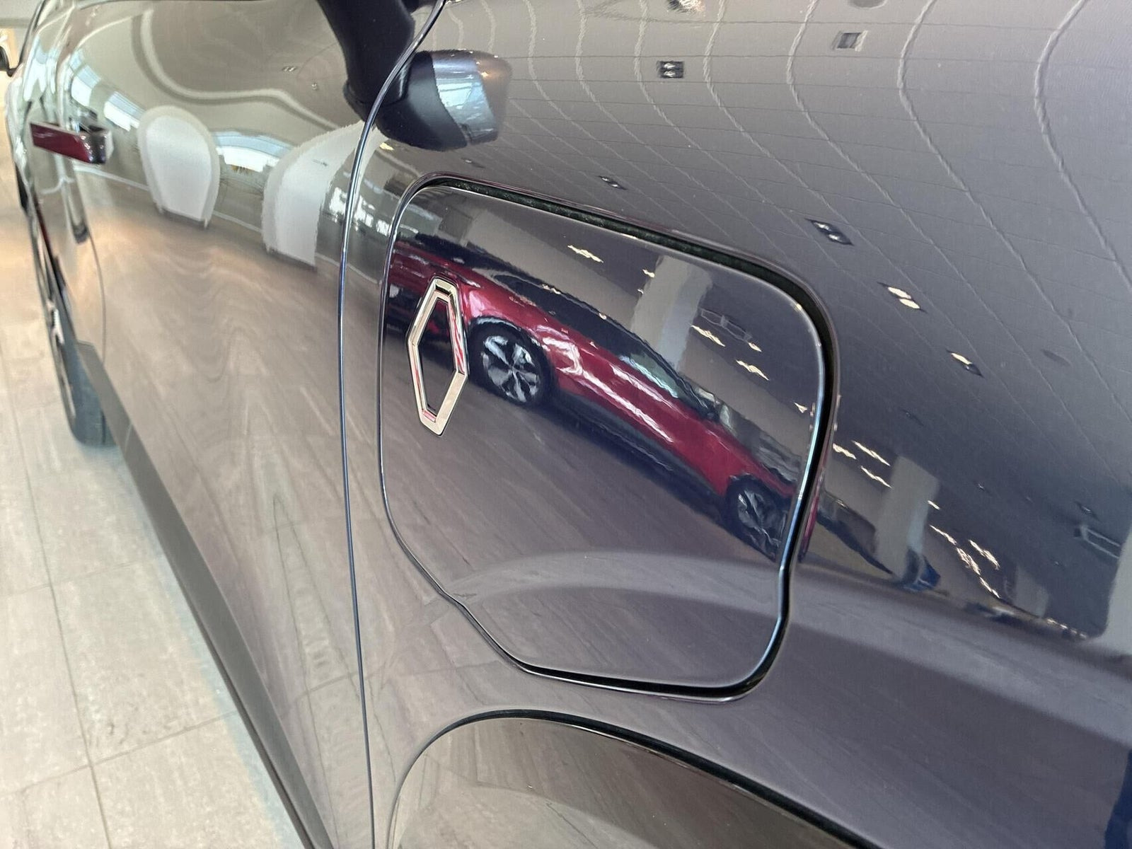 Blå Renault Megane E-Tech fra 2022