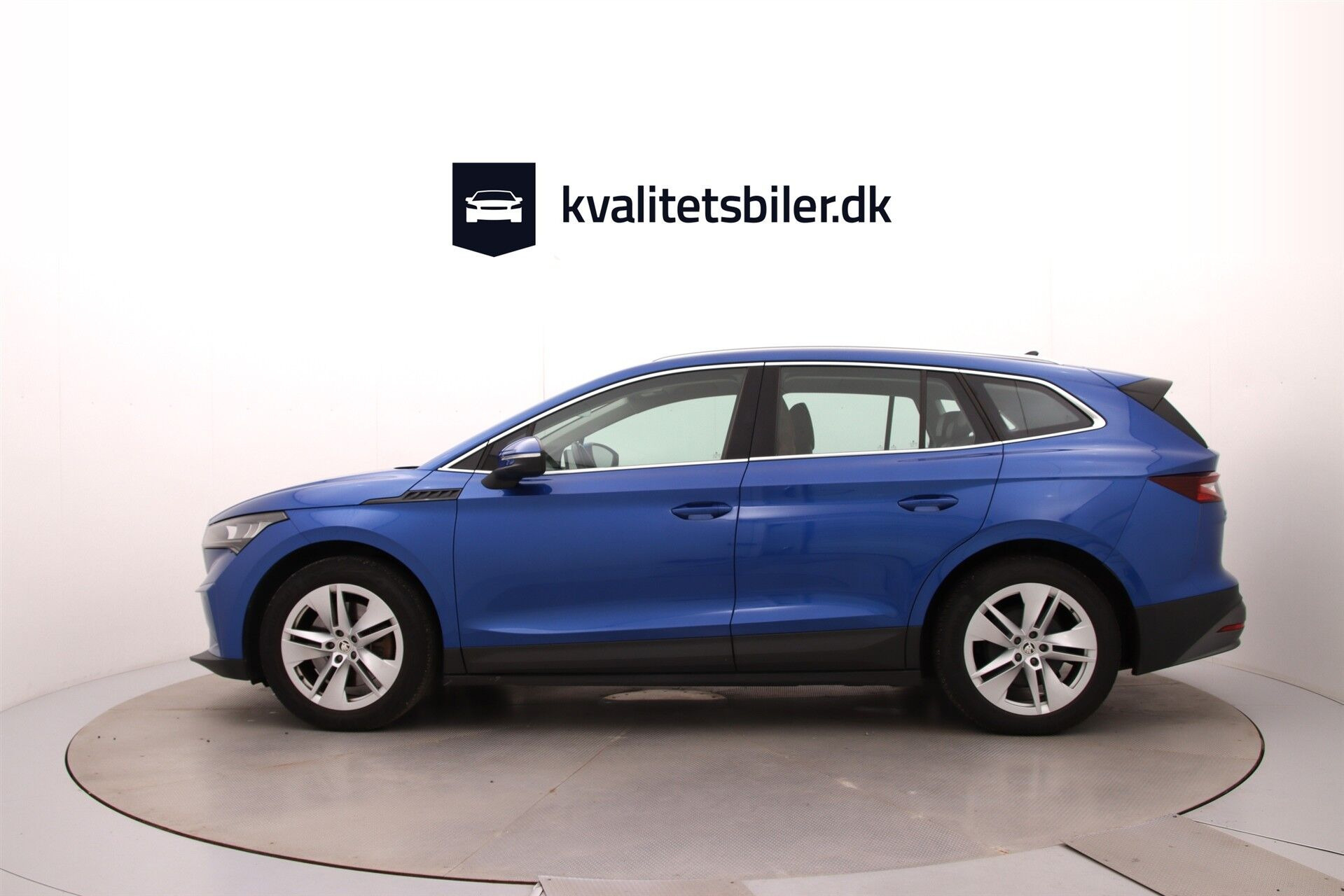 Blå Skoda Enyaq fra 2021