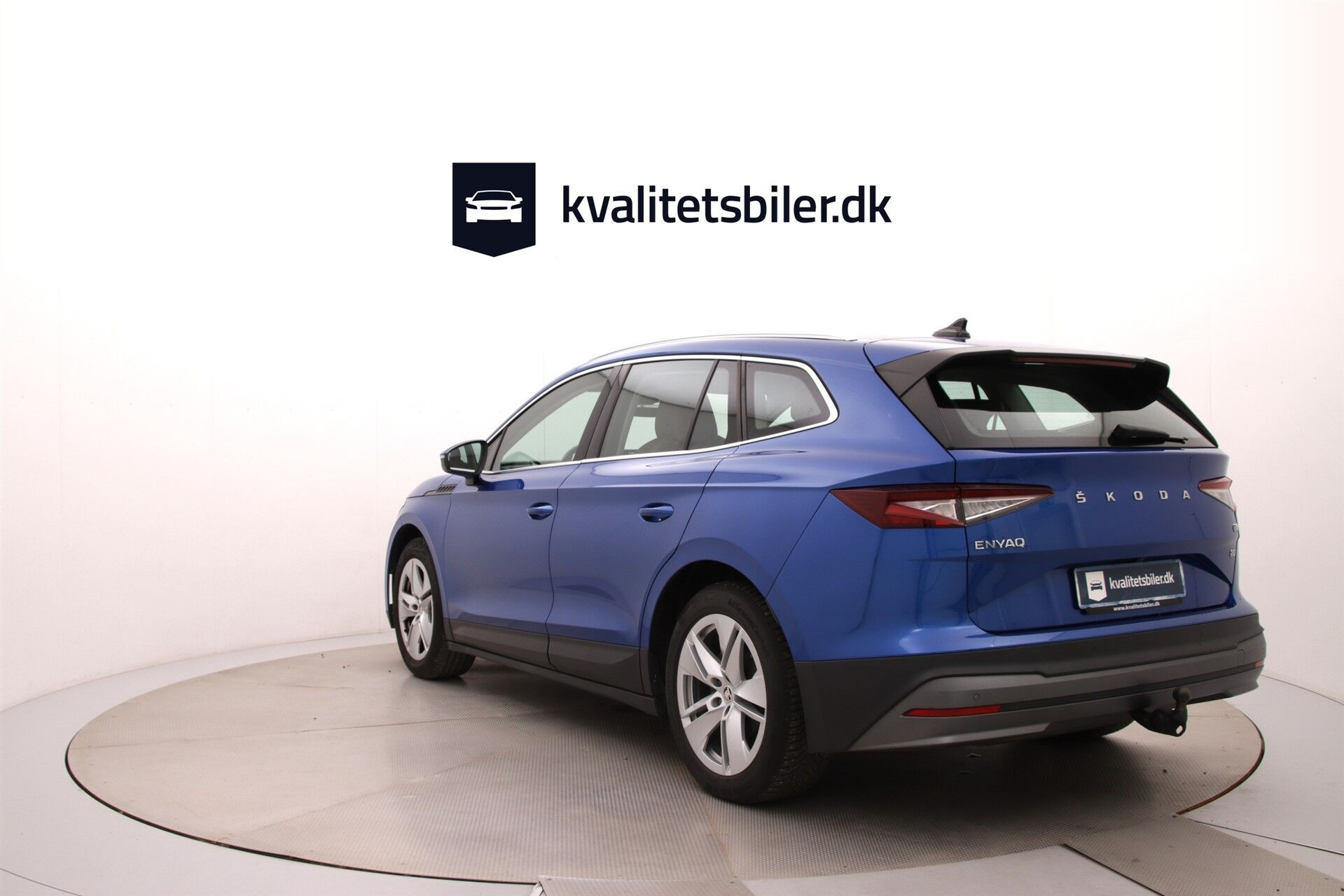 Blå Skoda Enyaq fra 2021