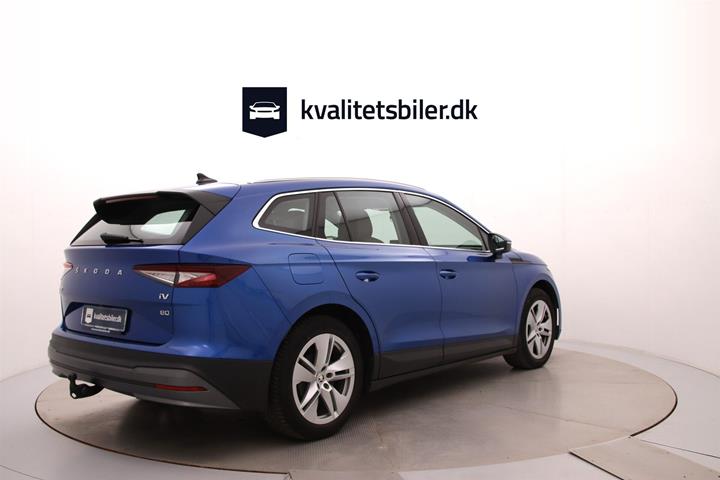 Blå Skoda Enyaq fra 2021