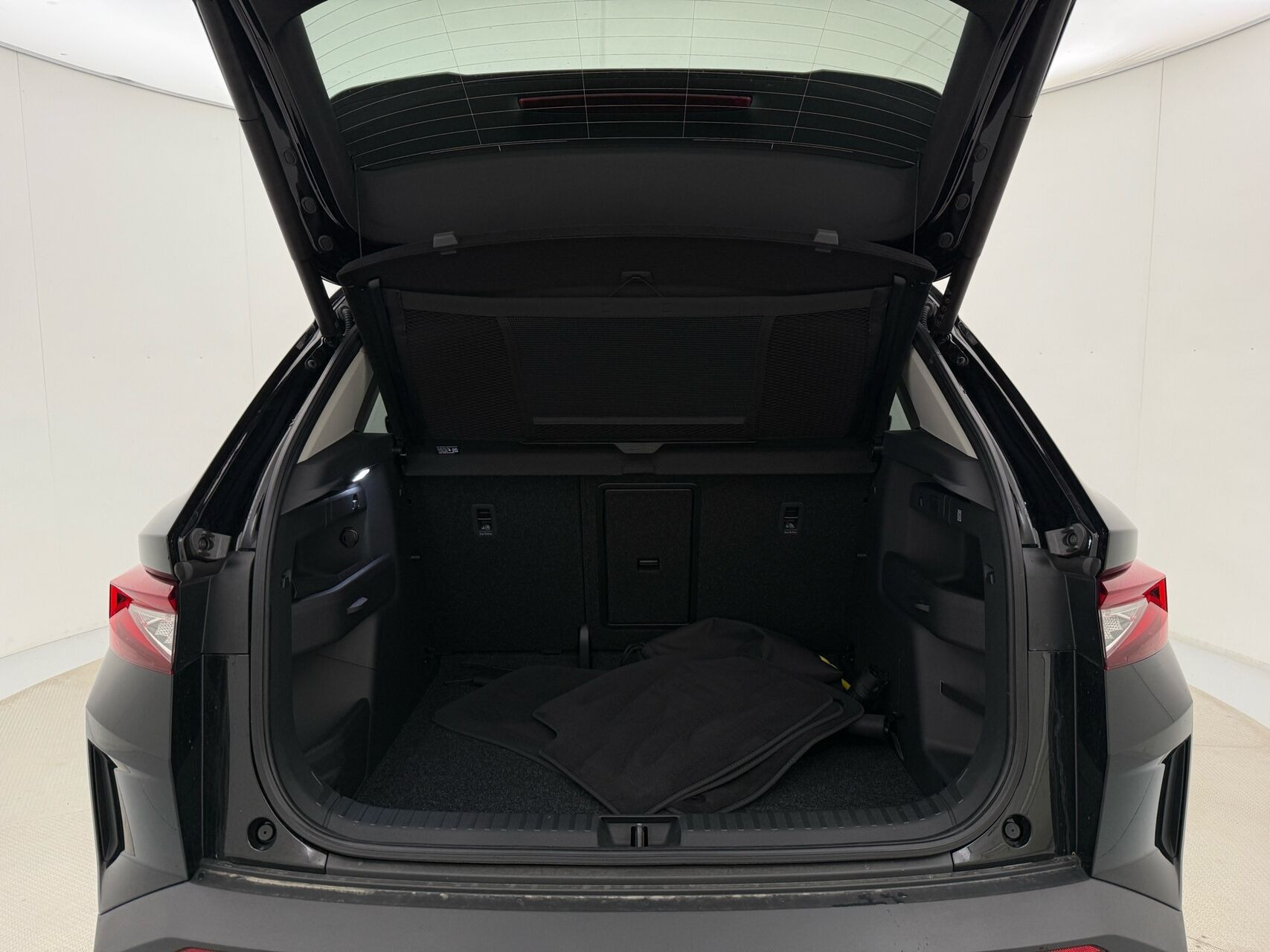 Sort Skoda Elroq fra 2026