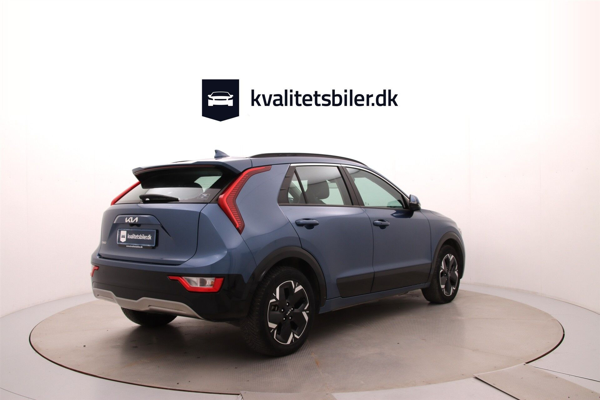 Blå Kia Niro EV fra 2024