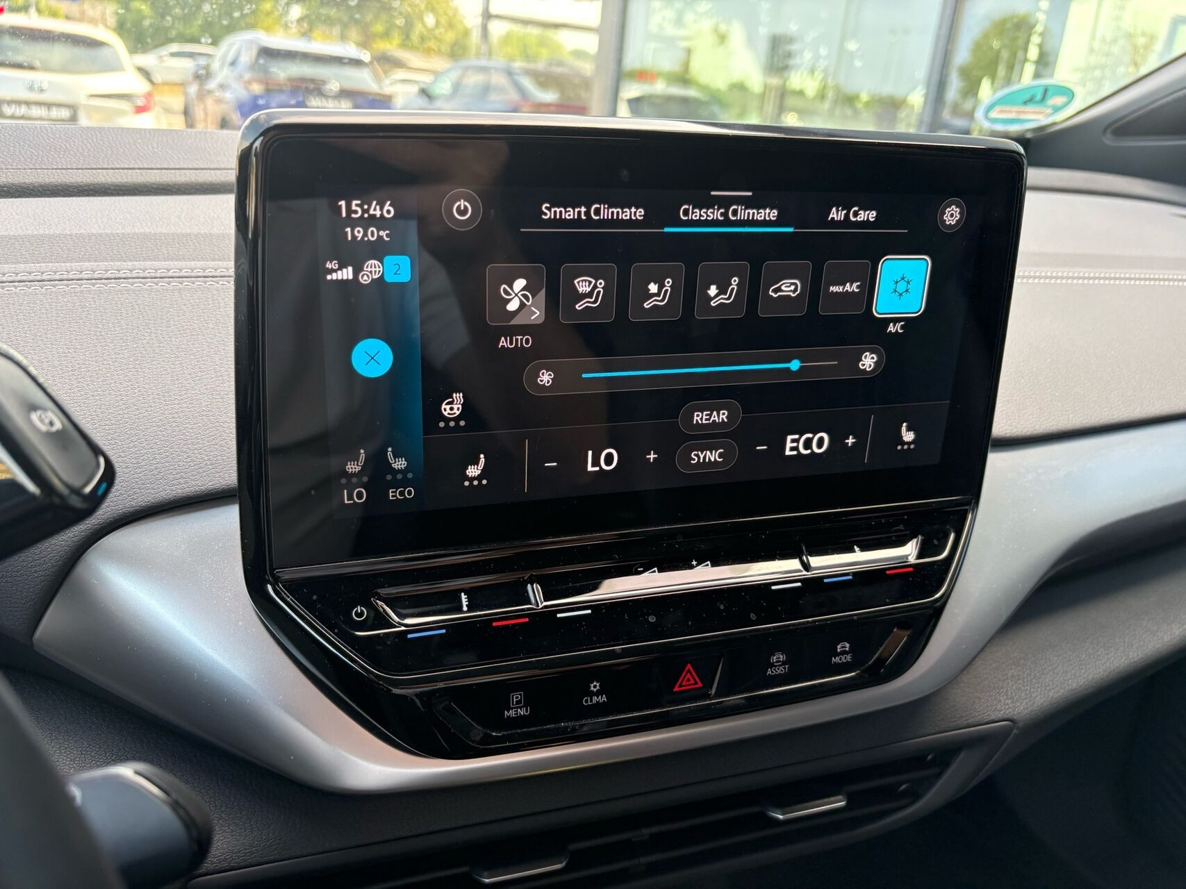 Grå VW ID.4 fra 2023