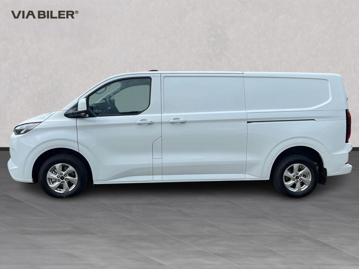Hvid Ford E-Transit Custom fra 2026