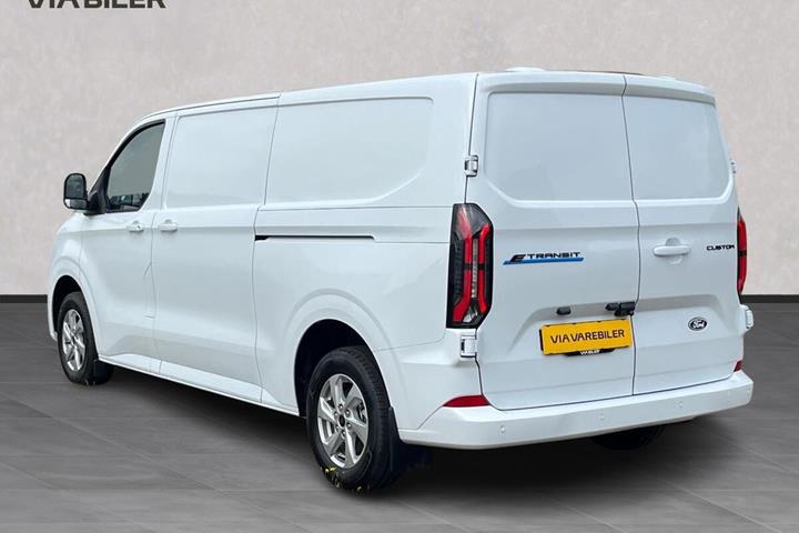 Hvid Ford E-Transit Custom fra 2026